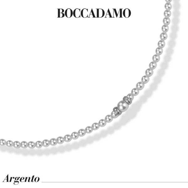 Collana con perle ed elementi diamantati