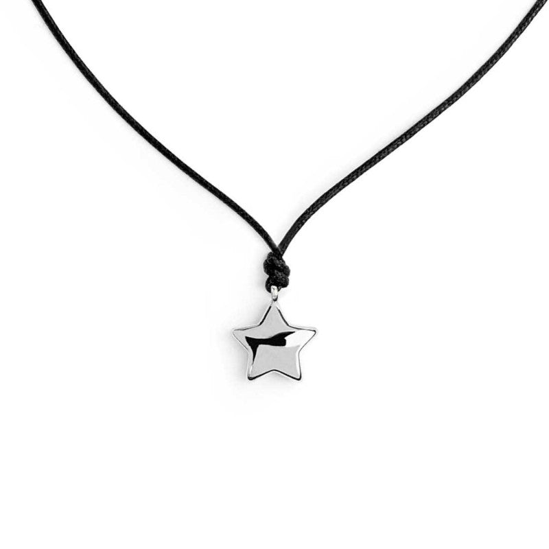 Collana cordino NERO  con stella BIANCA