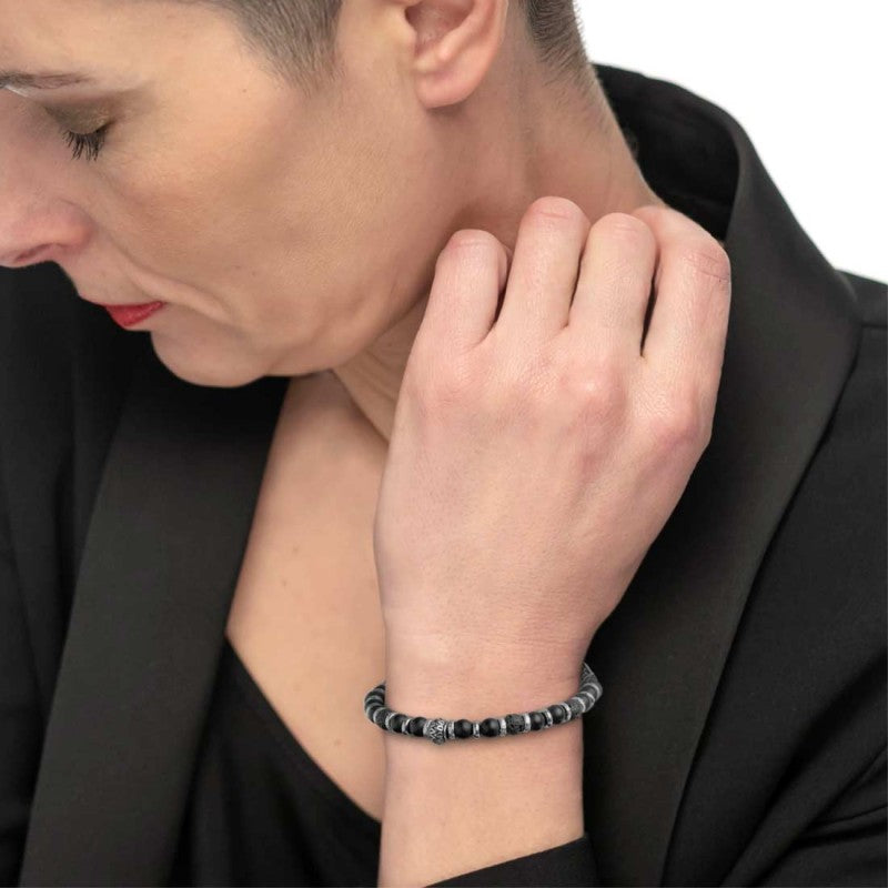 BRACCIALE A SFERE IN ONICE NERA E PIETRA LAVICA