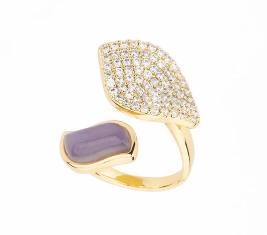 ANELLO FORMA DI PIUMA CON PAVE' DI ZIRCONI BASE DORATA